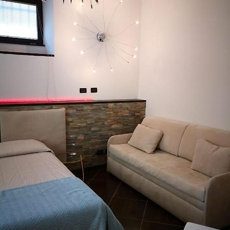 Apartamento La Porta Rossa Vado Ligure Exterior foto